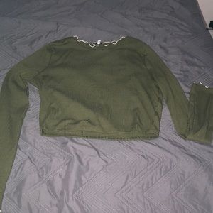 Olive lettuce edge long sleeve